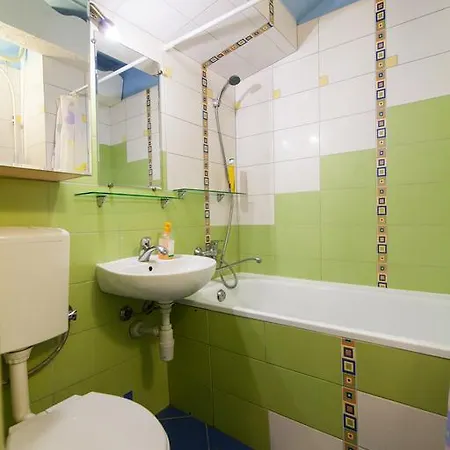 Apartment On Svobody Avenue 47 Lviv Exterior photo