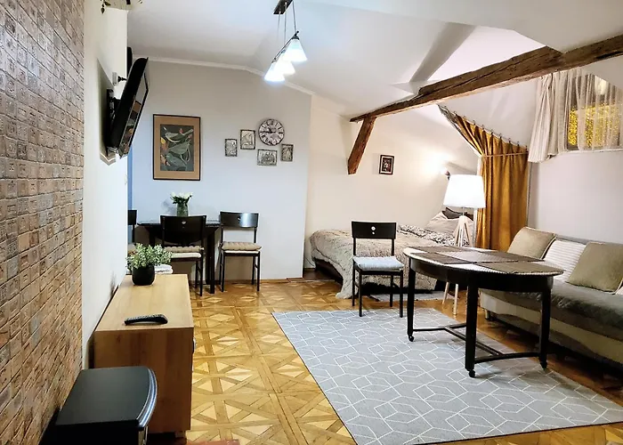 Apartment On Svobody Avenue 47