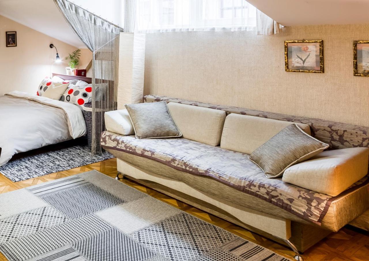 On Svobody Avenue 47 * Lviv